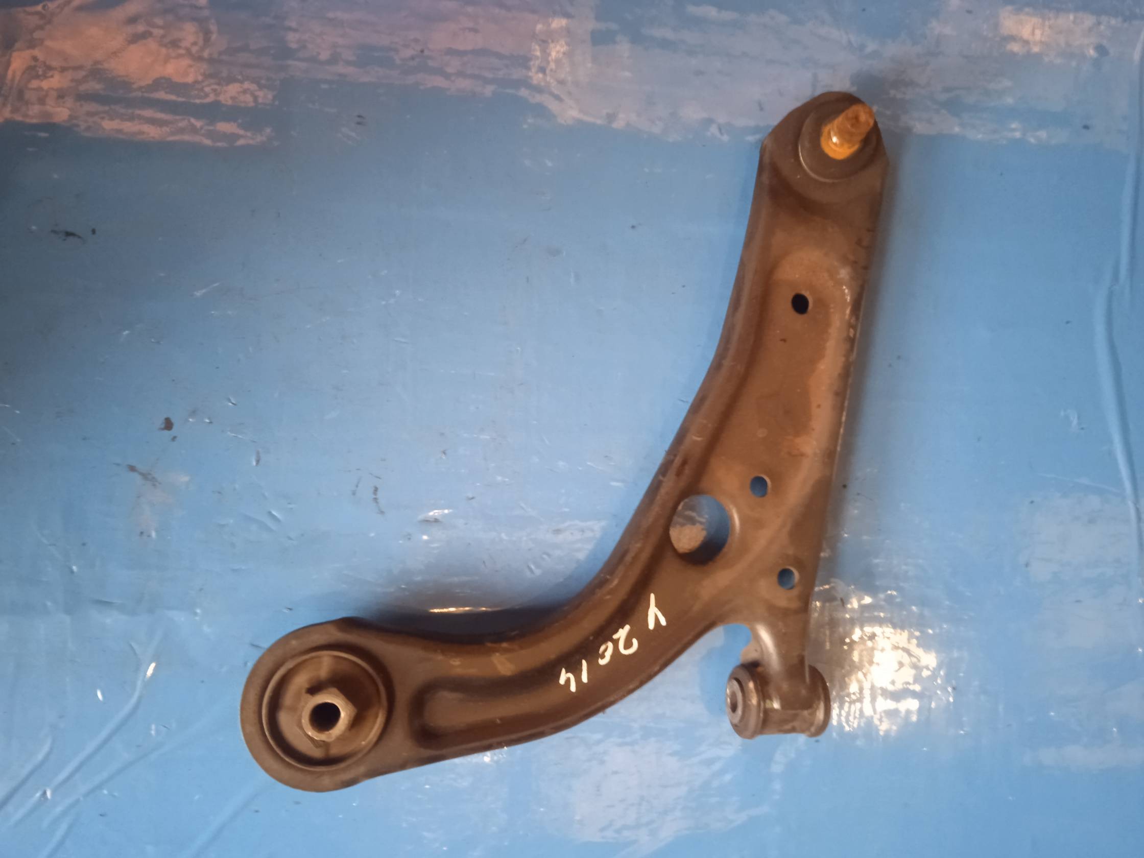 Braccio oscillante sosp. ant. sx.